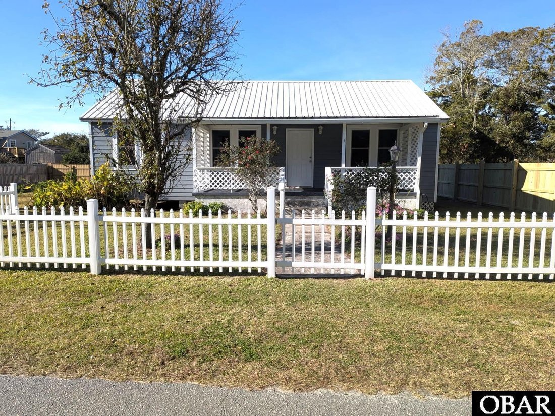 House in Ocracoke, North Carolina, United States 1 - 17163599