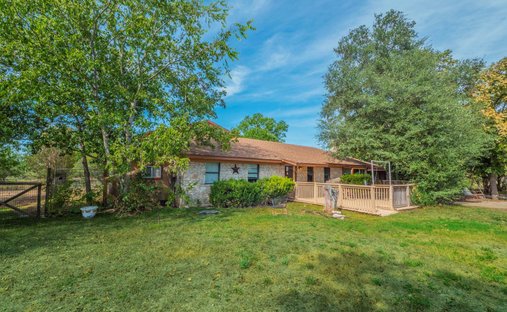House in Maxwell, Texas, United States 1