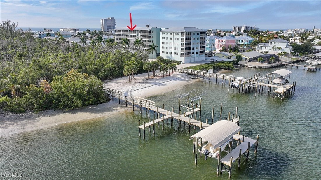 Condo in Fort Myers Beach, Florida, United States 2 - 17173180