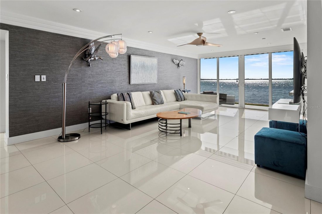 Condo in Sarasota, Florida, United States 5 - 17186808