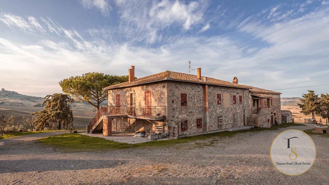Farm Ranch in Castiglione d'Orcia, Tuscany, Italy 4 - 16708117