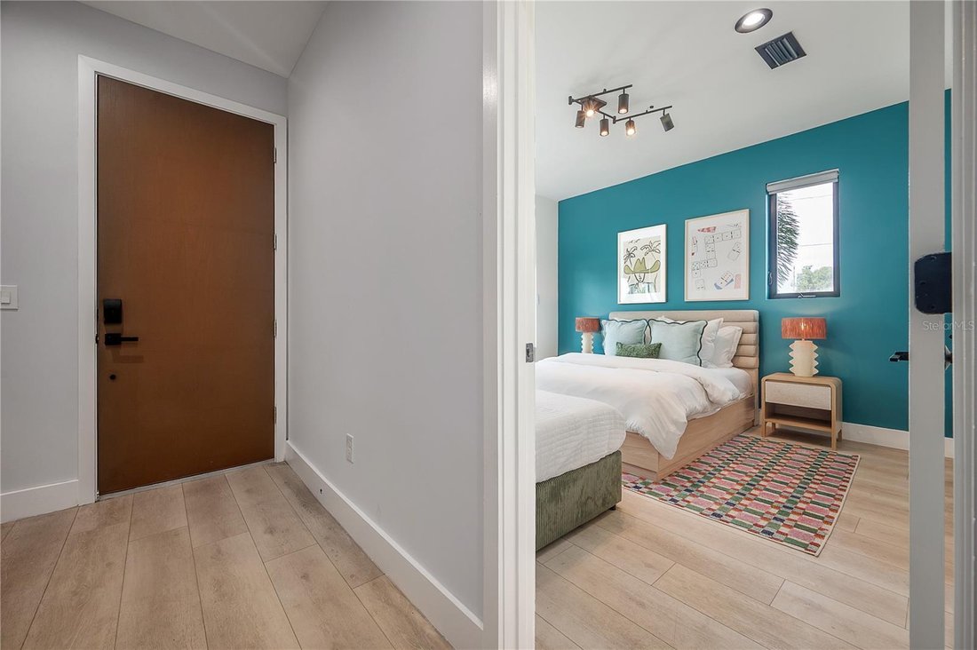 Townhouse in Tampa, Florida, United States 5 - 17182850