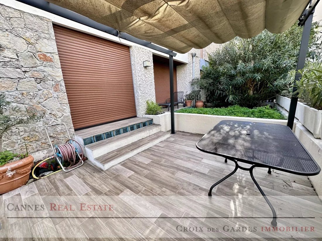 House in Cannes, Provence-Alpes-Côte d'Azur, France 4 - 13814481
