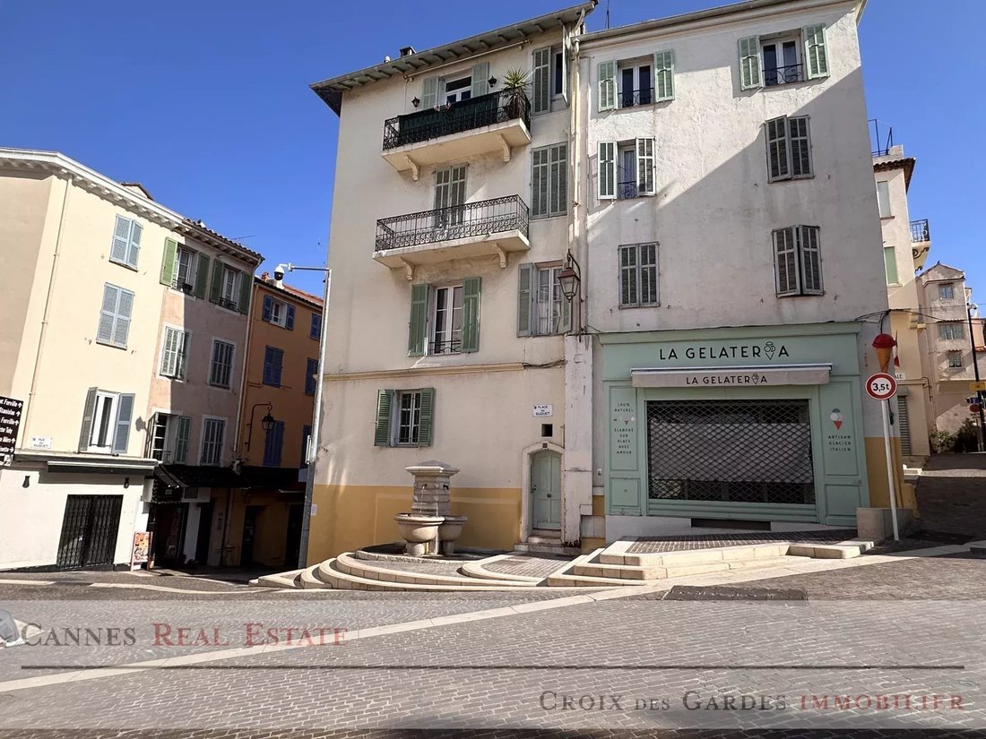 Cannes, Provence-Alpes-Côte d'Azur, France 3 - 15210376