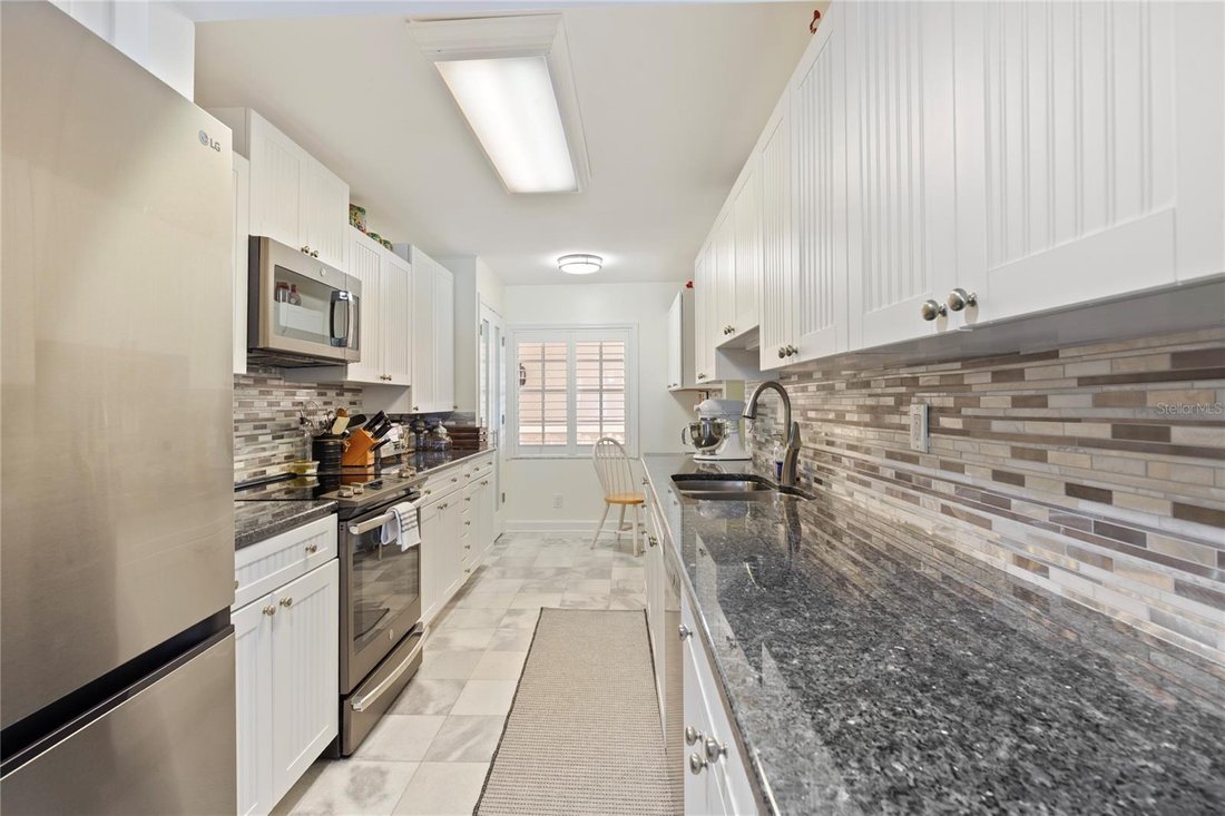 Condo in Belleair Beach, Florida, United States 5 - 17182132