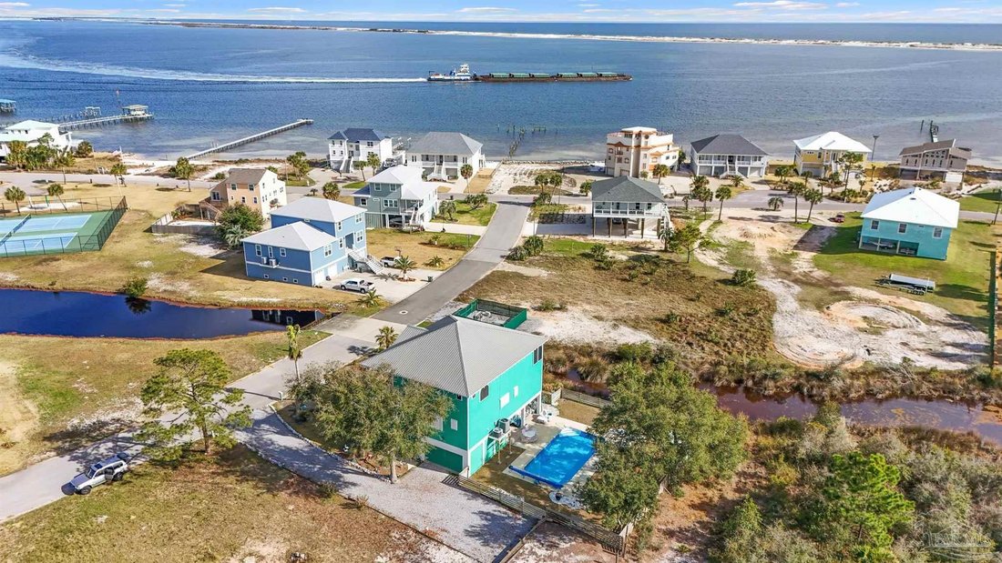 House in Pensacola, Florida, United States 5 - 17161557