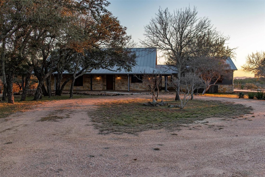 House in Burnet, Texas, United States 1 - 16713326