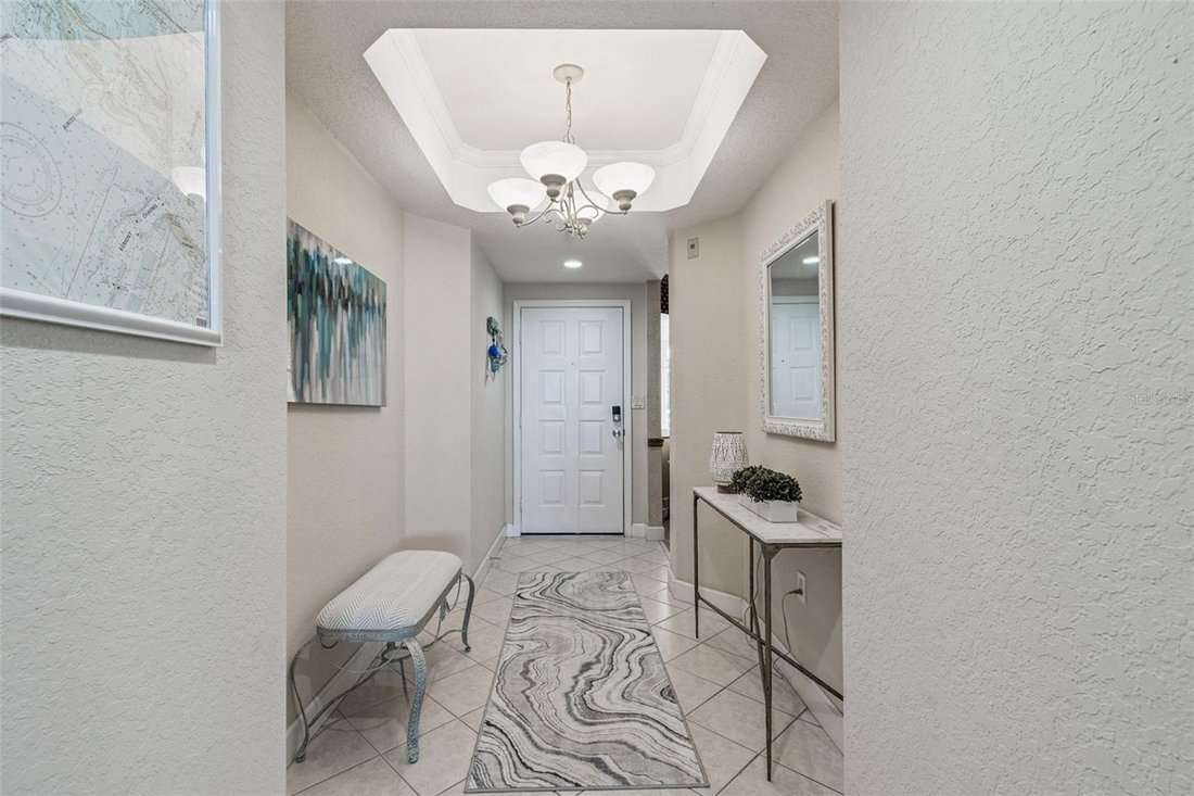 Condo in St. Petersburg, Florida, United States 5 - 17179046