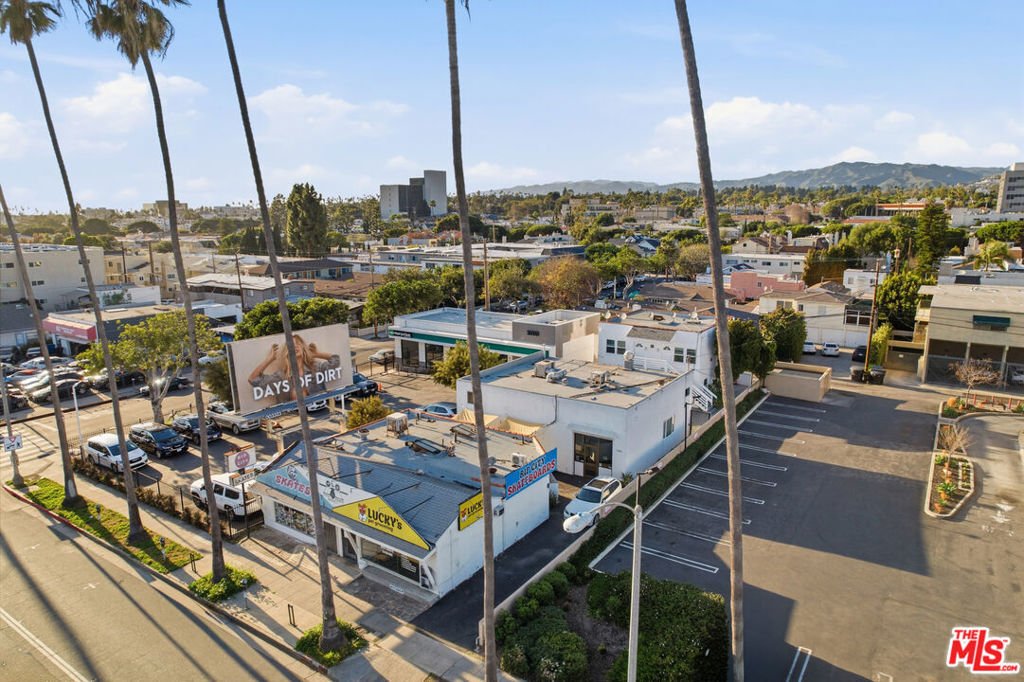 Santa Monica, California, United States 1 - 17169370