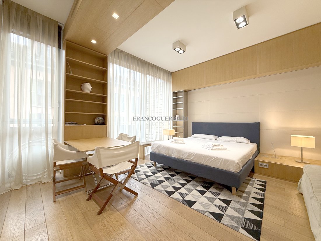 Apartment in Historic Center, Milan, Lombardy 1 - 17161070
