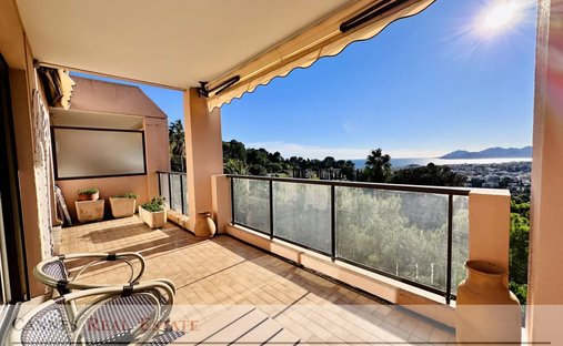 Apartamento en Collines, Le Cannet, Francia 1