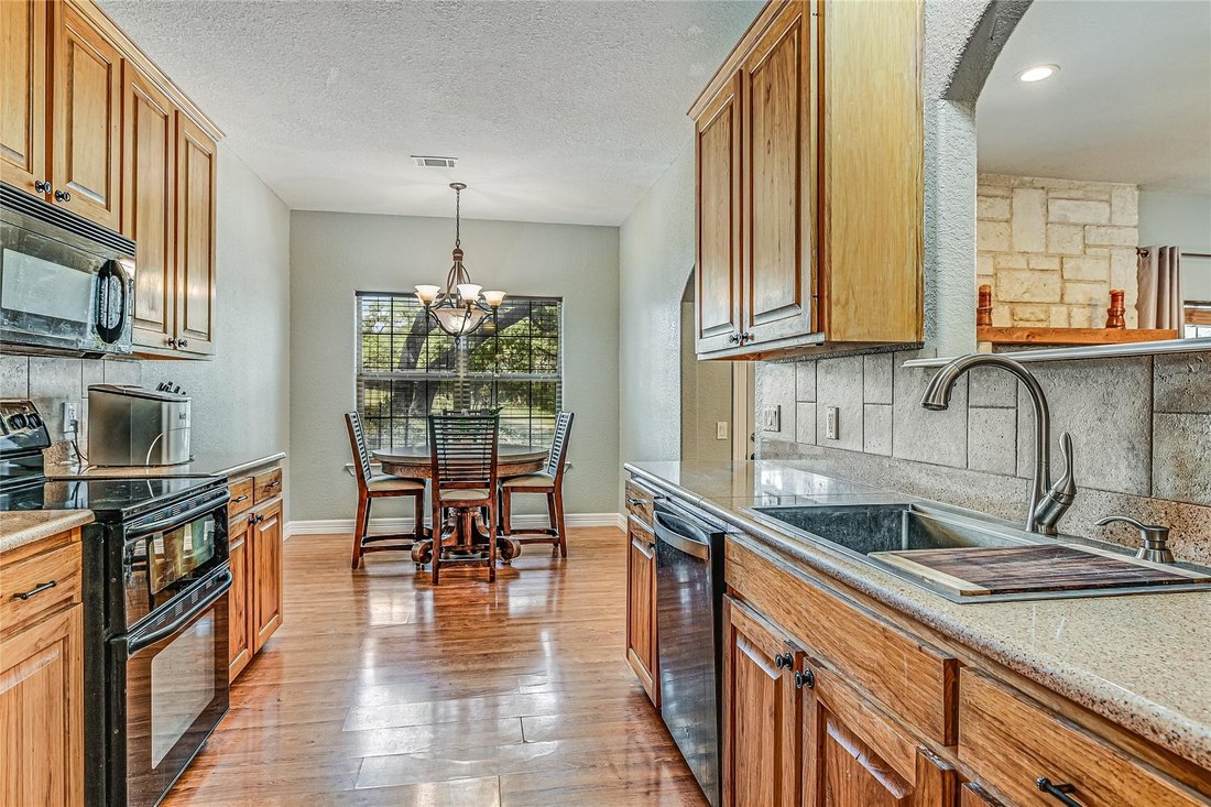 House in Wimberley, Texas, United States 4 - 17188202