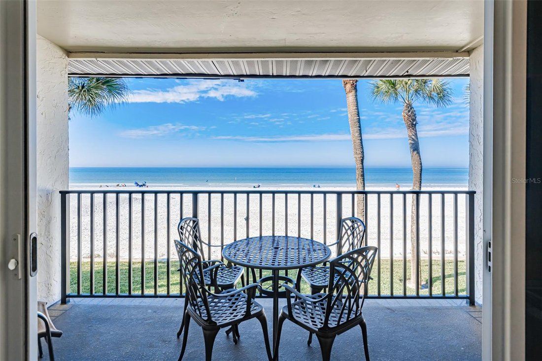 Condo in Indian Shores, Florida, United States 3 - 17179270