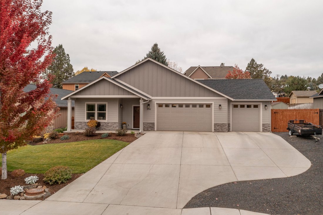 House in Redmond, Oregon, United States 1 - 17164116