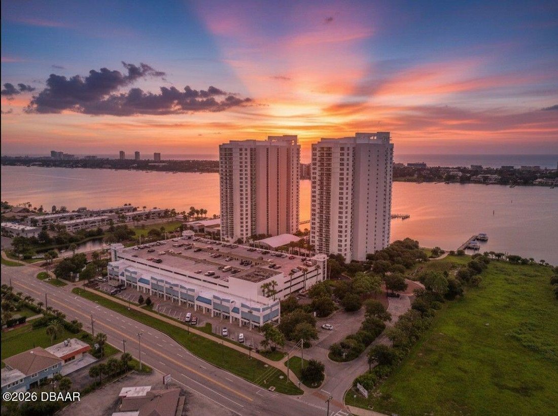 Condo in Holly Hill, Florida, United States 1 - 17163950