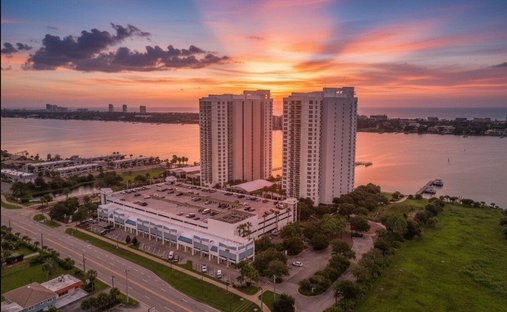 Condo in Holly Hill, Florida, United States 1