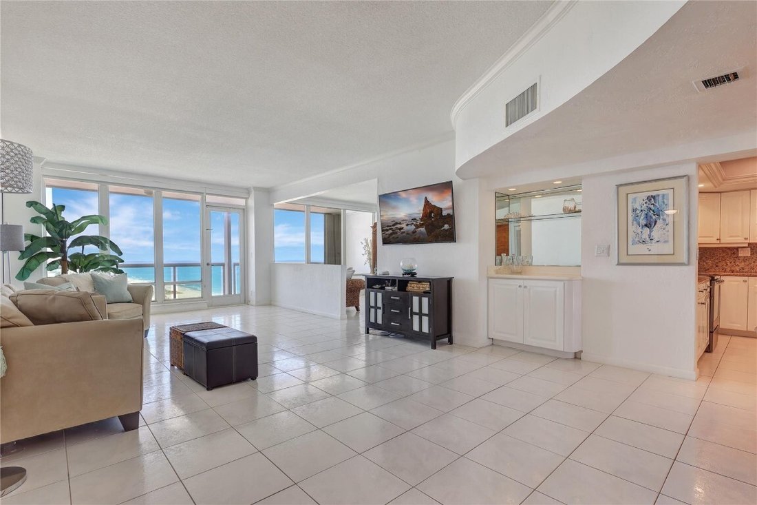 Condo in Fort Lauderdale, Florida, United States 3 - 17176401