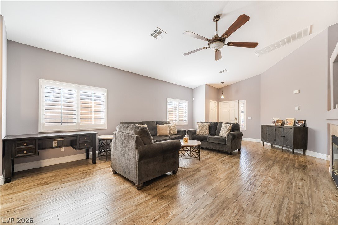 House in Las Vegas, Nevada, United States 4 - 17167445