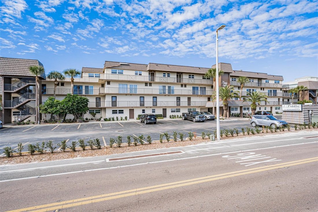 Condo in Indian Shores, Florida, United States 2 - 17179270