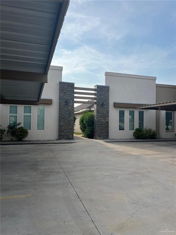 Elsa, Texas, United States 1 - 17166814