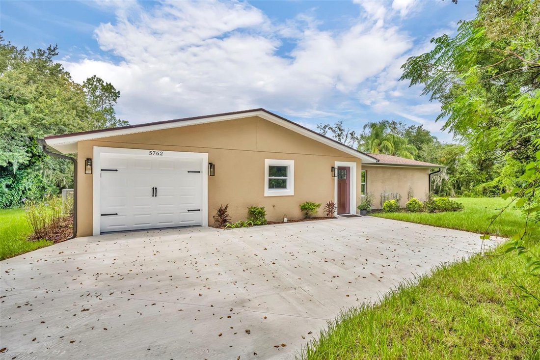 House in Oviedo, Florida, United States 1 - 17187034
