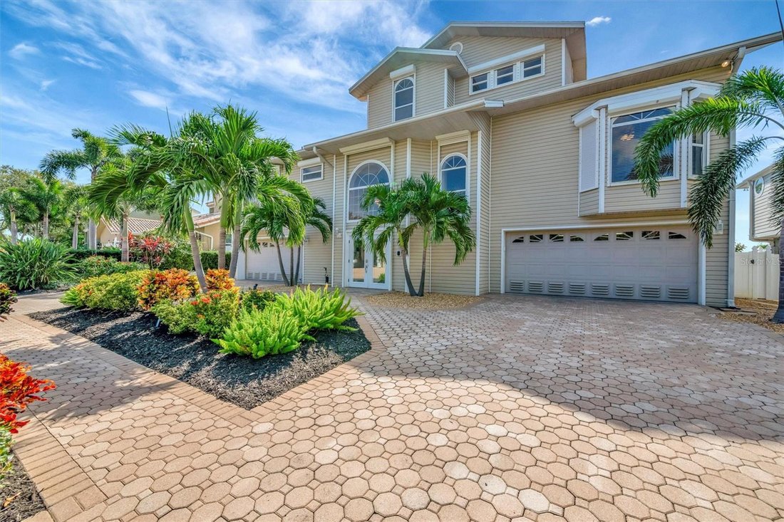 House in St. Petersburg, Florida, United States 2 - 17179049