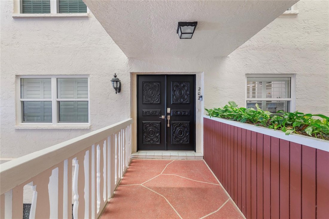 Condo in Belleair Beach, Florida, United States 2 - 17181426
