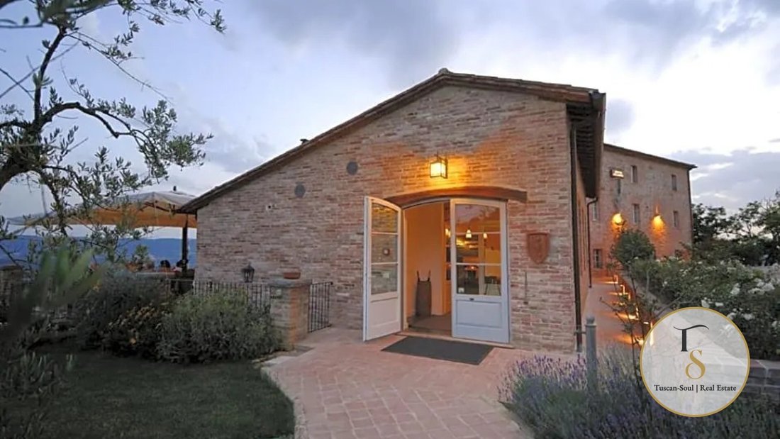 Villa in Città della Pieve, Umbria, Italy 2 - 17189571