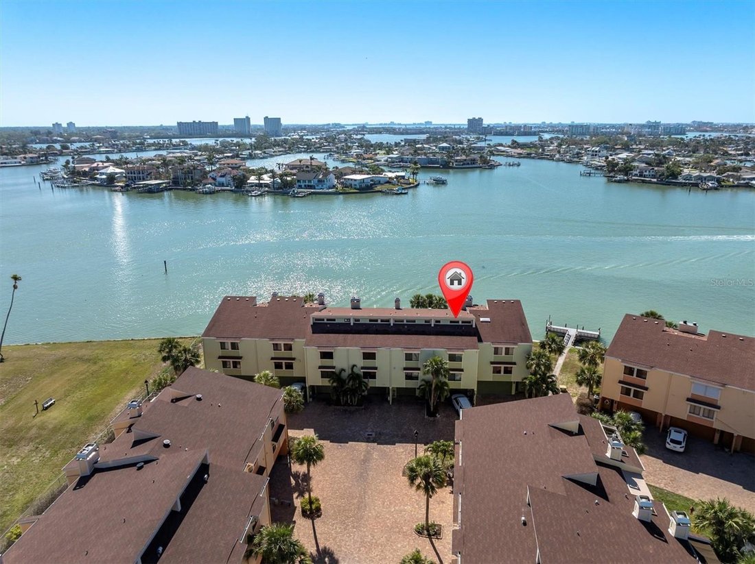 Townhouse in St. Pete Beach, Florida, United States 3 - 17181917