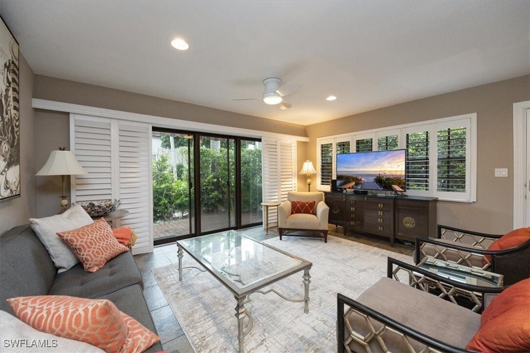 Condo in Naples, Florida, United States 3 - 17172262
