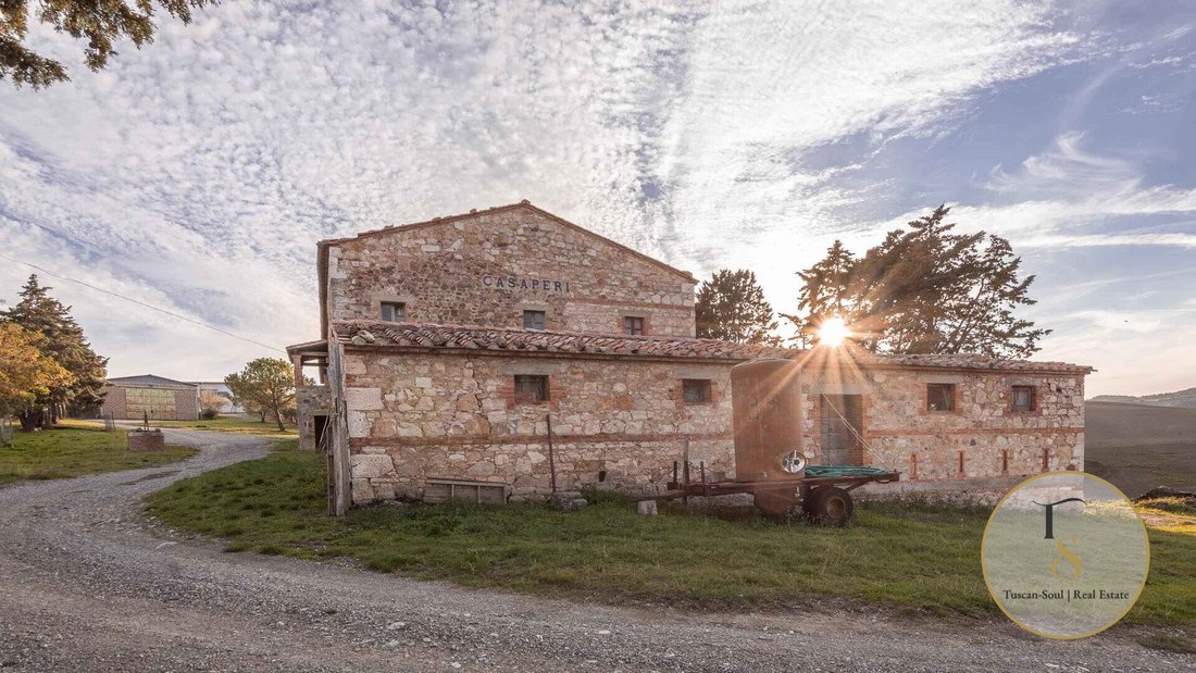 Farm Ranch in Castiglione d'Orcia, Tuscany, Italy 3 - 16708117