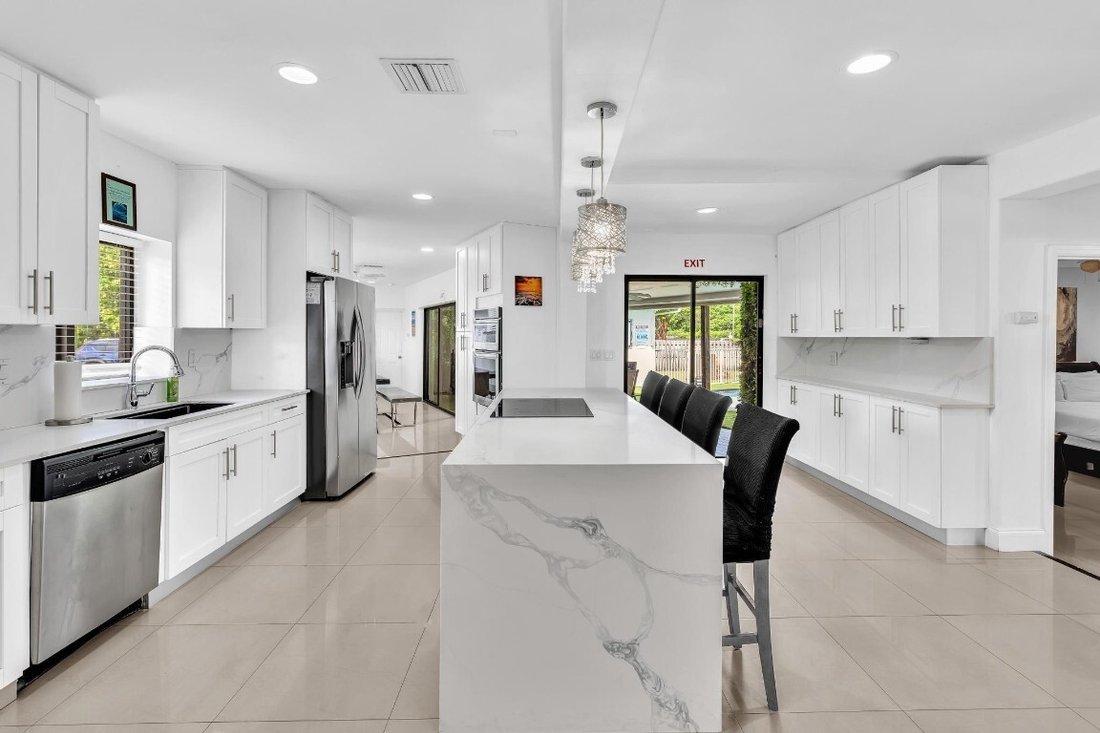 House in Plantation, Florida, United States 4 - 17177727