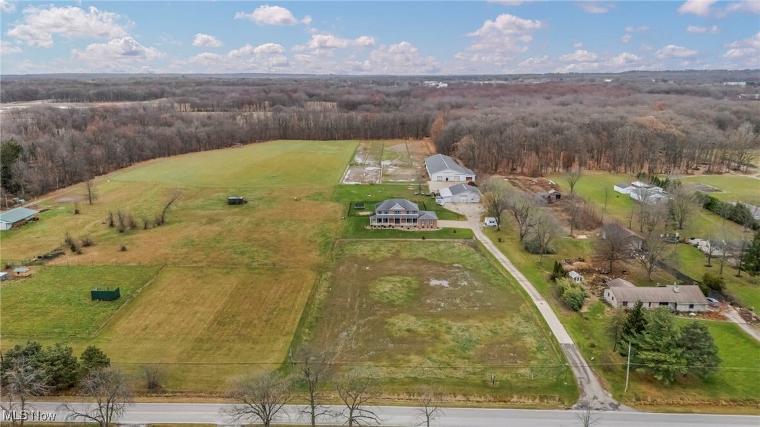 House in Columbia Station, Ohio, United States 2 - 17175896