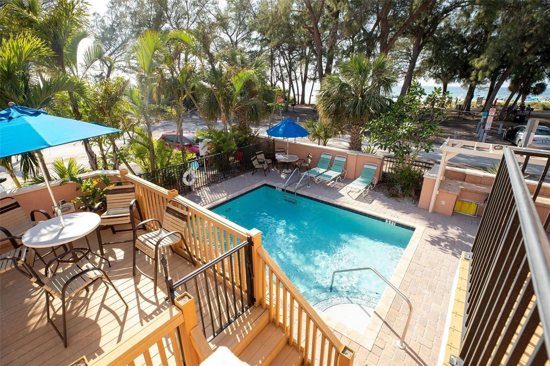 Holmes Beach, Florida, United States 5 - 17185468