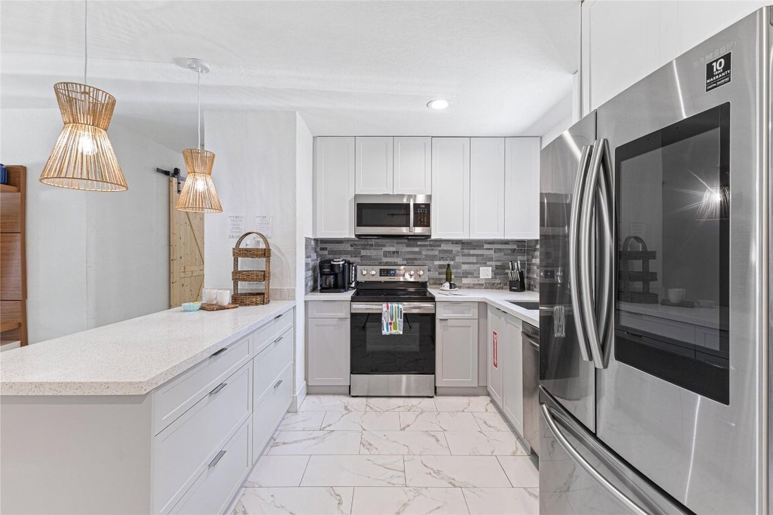 House in Oakland Park, Florida, United States 4 - 17177632