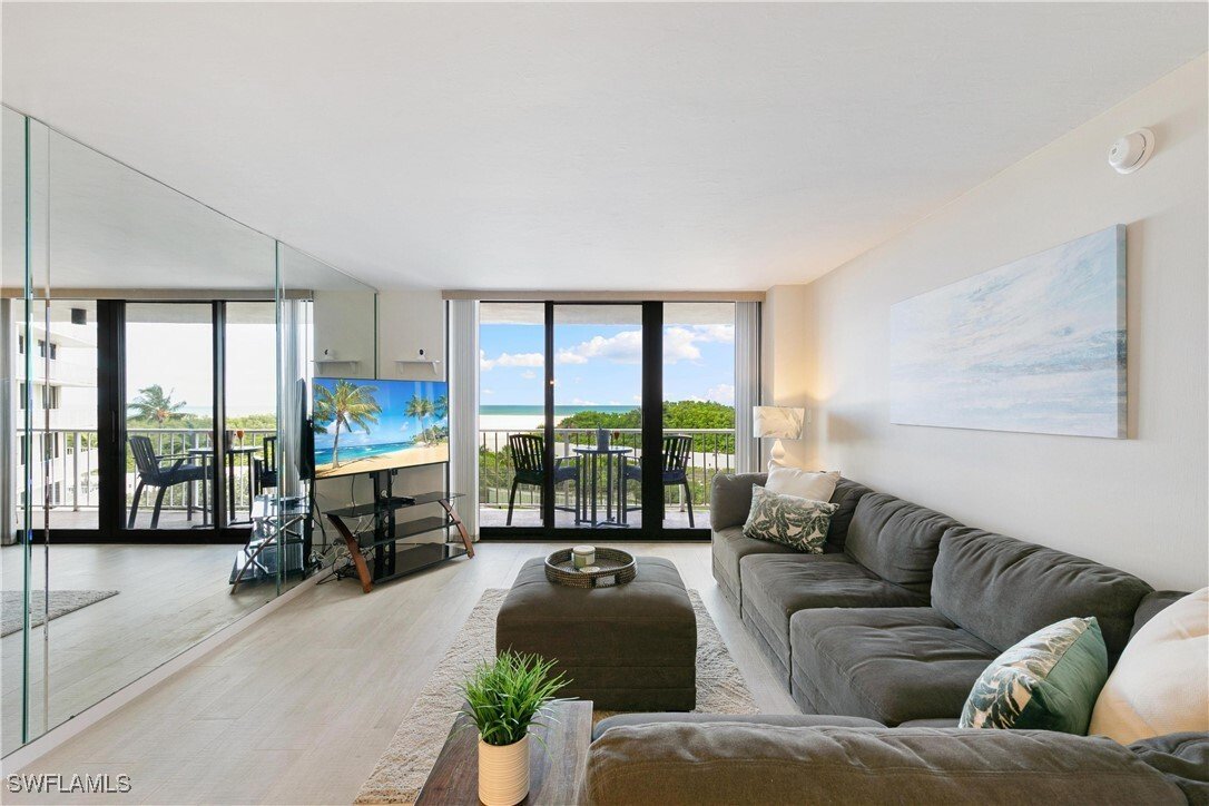 Condo in Marco Island, Florida, United States 5 - 17174003