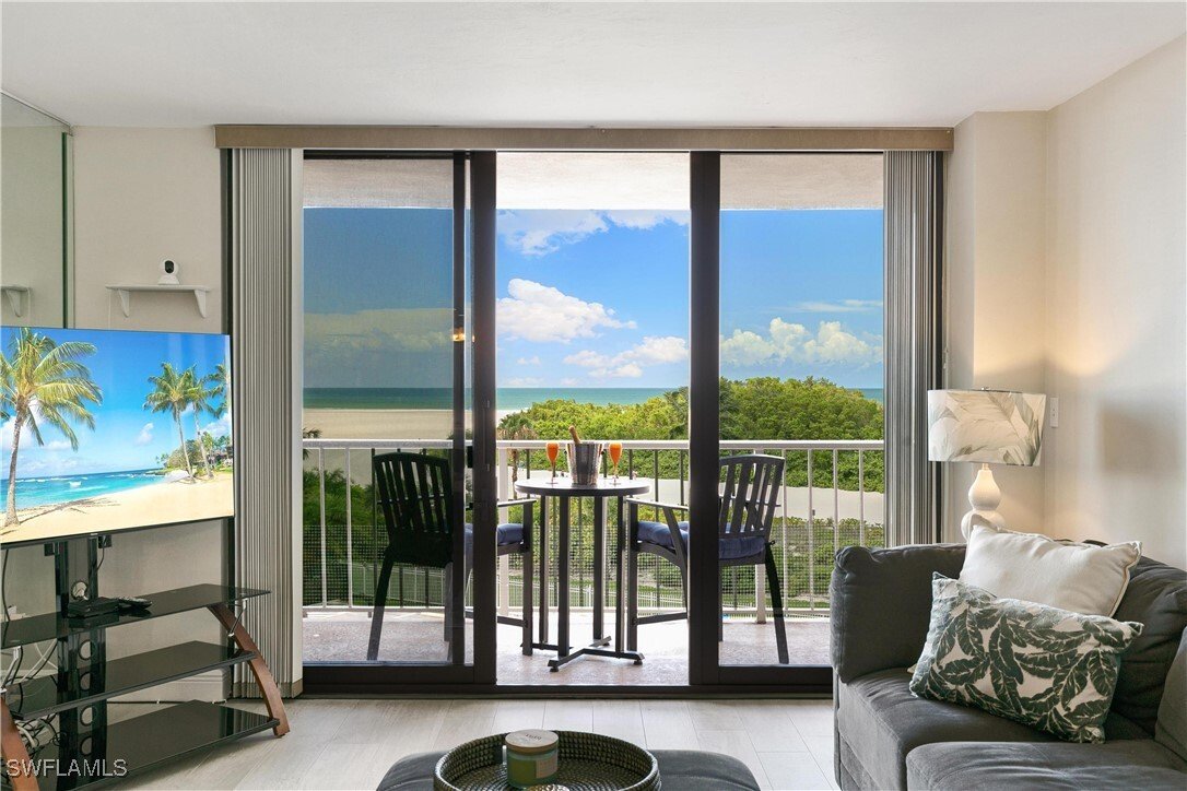 Condo in Marco Island, Florida, United States 1 - 17174003