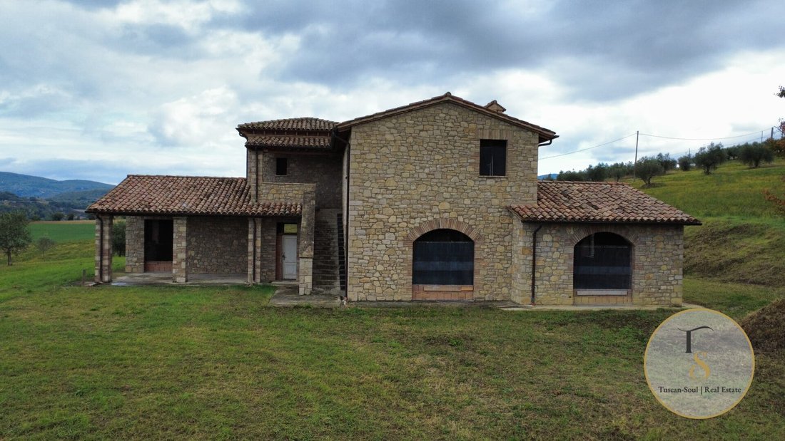 Casa di campagna a Todi, Umbria, Italia 4 - 17189167