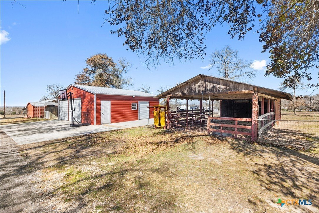 Seguin, Texas, United States 5 - 17171342