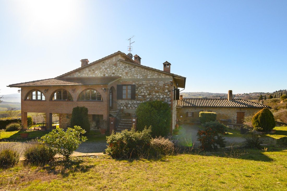 Country House in San Quirico d'Orcia, Tuscany, Italy 2 - 17188437
