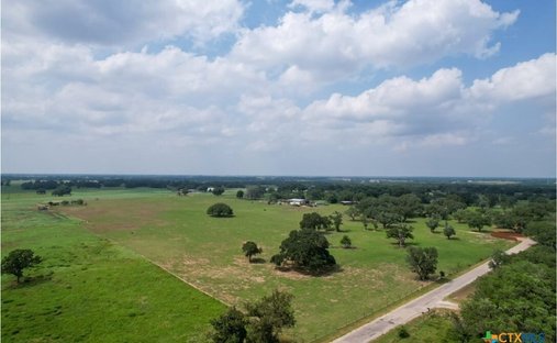 House in Yoakum, Texas, United States 1