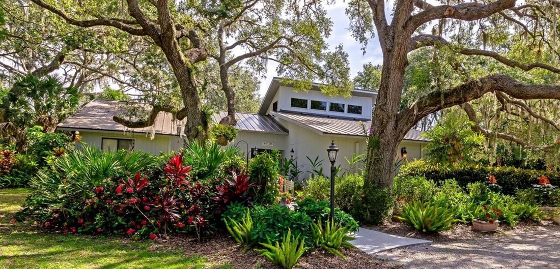 House in Sarasota, Florida, United States 1 - 17179077