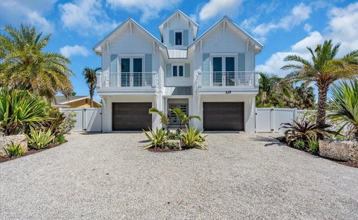 House in Holmes Beach, Florida, United States 1