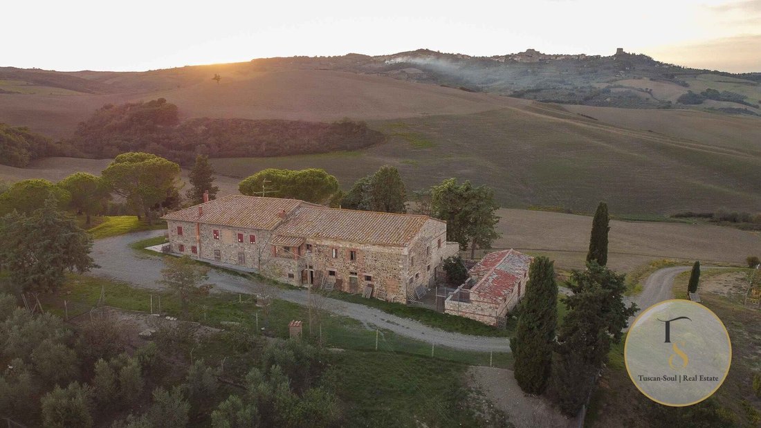 Farm Ranch in Castiglione d'Orcia, Tuscany, Italy 1 - 16708117