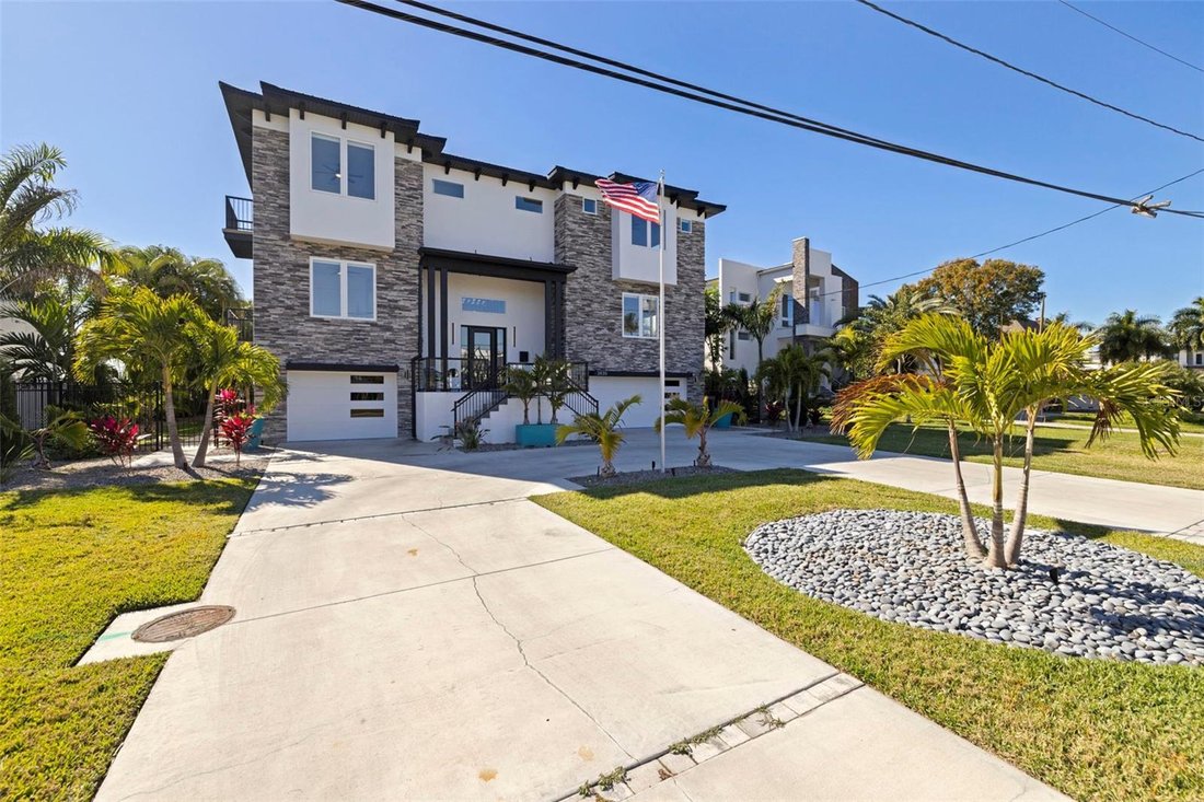 House in St. Petersburg, Florida, United States 2 - 17178628