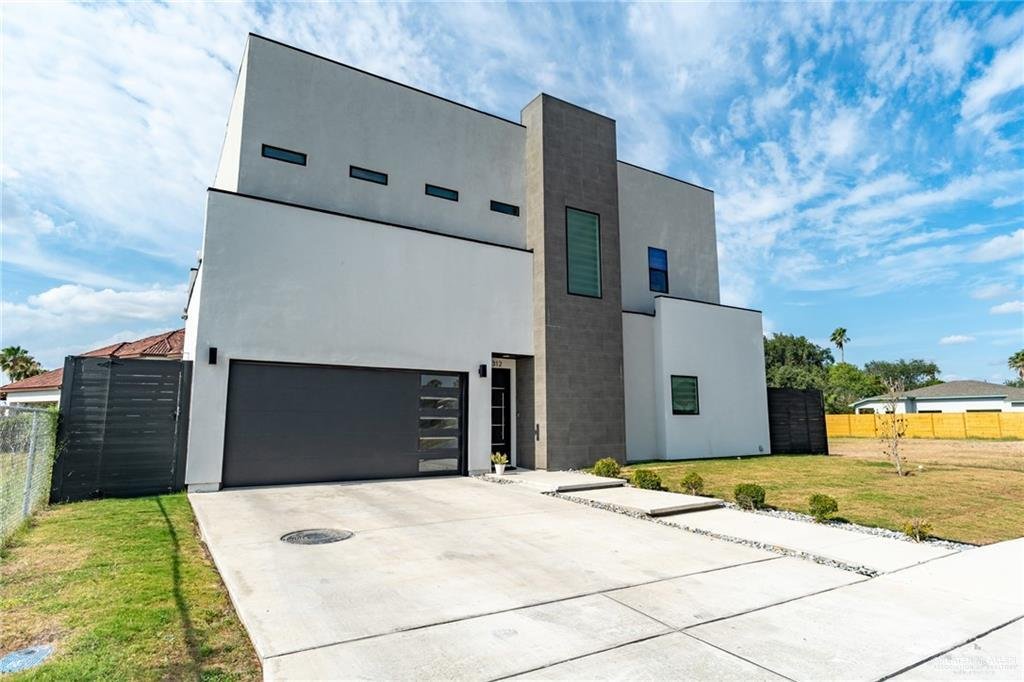 House in McAllen, Texas, United States 3 - 17167149