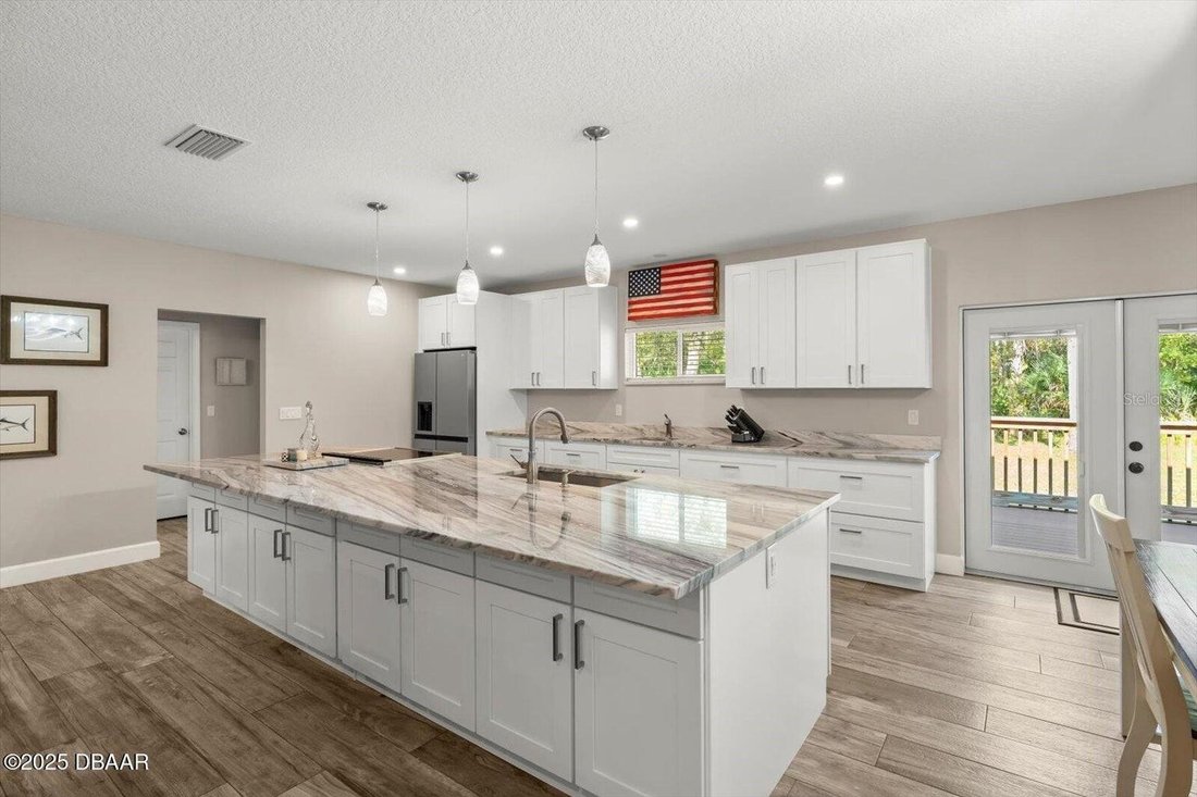 House in Edgewater, Florida, United States 5 - 17182381