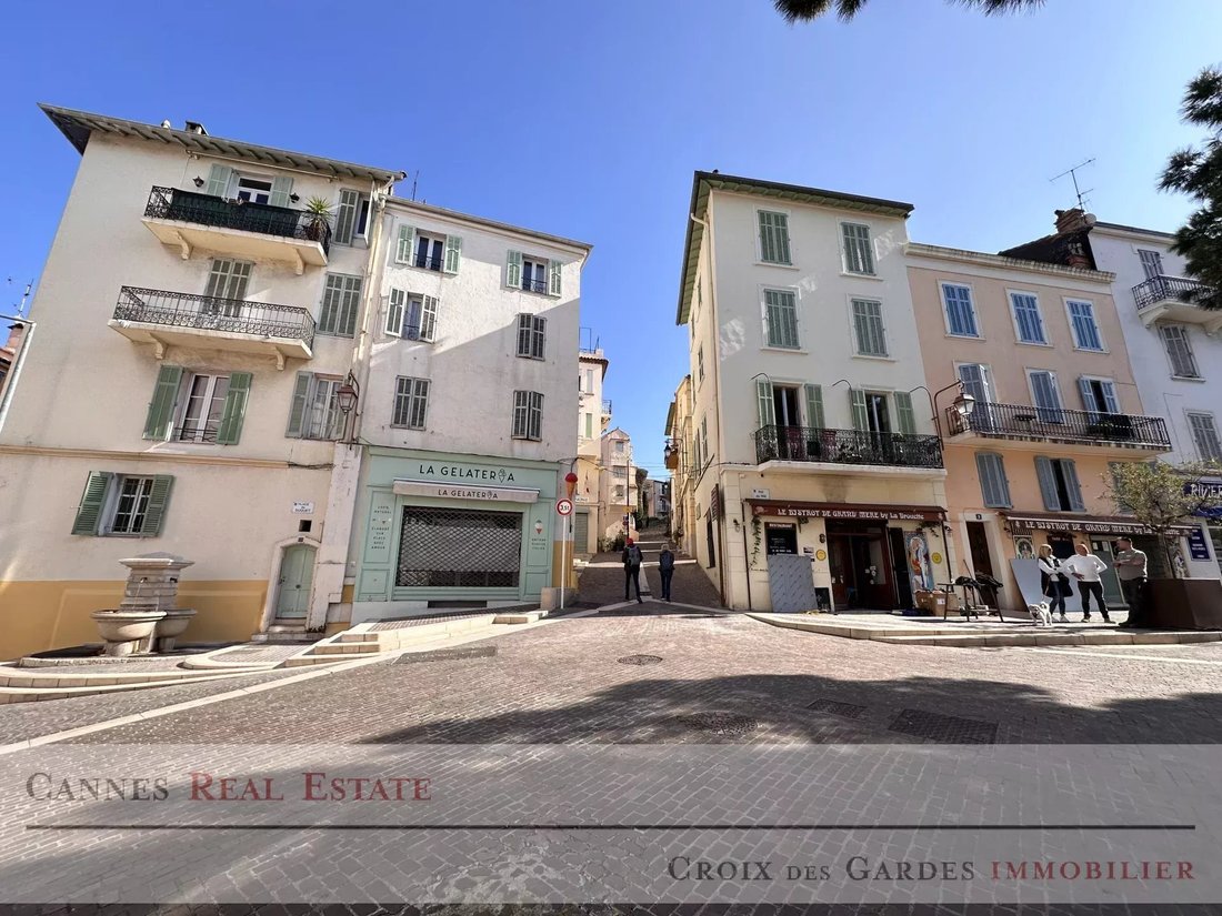 Cannes, Provence-Alpes-Côte d'Azur, France 4 - 15210376