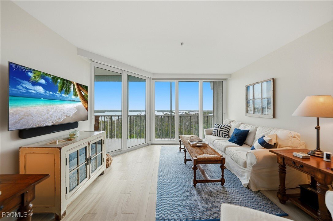 Condo in Fort Myers Beach, Florida, United States 4 - 17173180