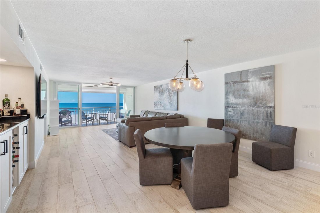 Condo in Belleair Beach, Florida, United States 1 - 17181426